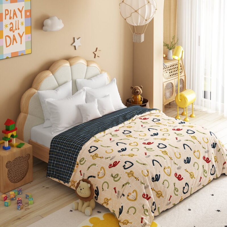 Juniors Double AC Comforter, Scribble Spot| 144TC Cotton
